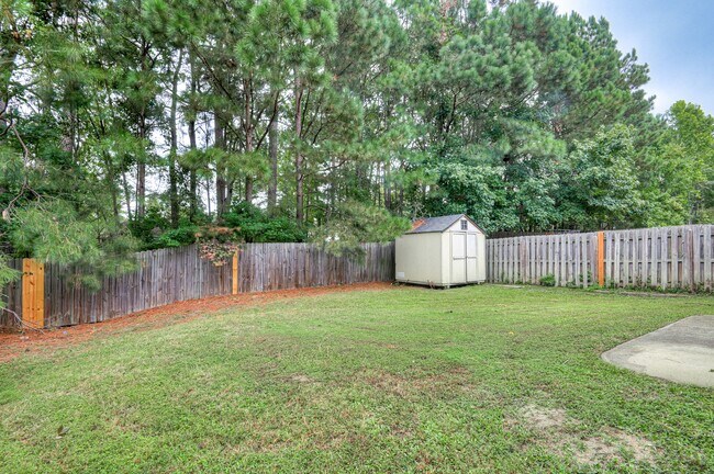 Building Photo - 7640 Pleasantville Way