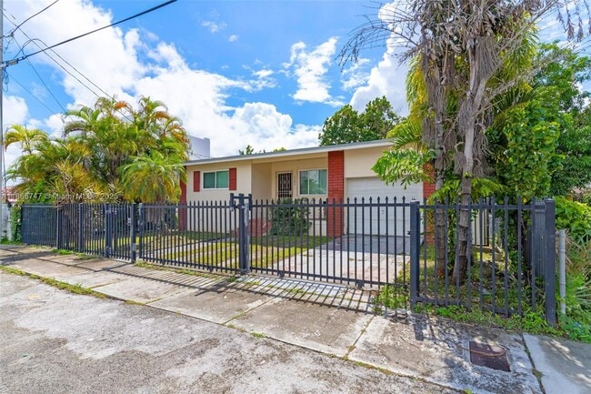 Building Photo - 1282 NW 55th Terrace