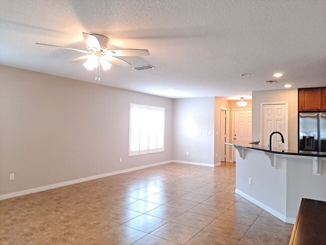 Building Photo - NEW SMYRNA BEACH 3BR 2.5BA TOWNHOME AVAILA...