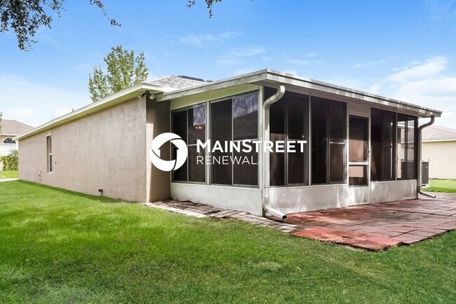 Building Photo - 3 Bedroom Pet-Friendly Home in St. Cloud, FL with Main Street Renewal
