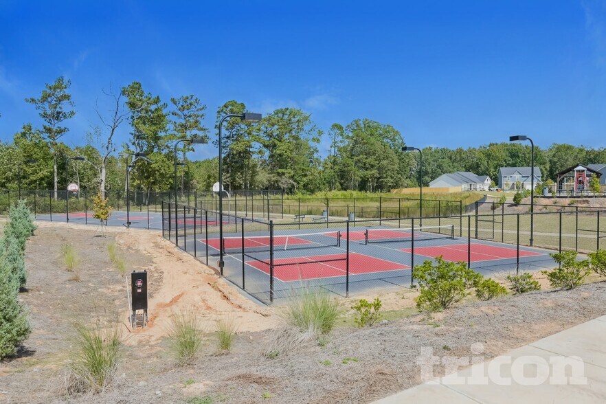 Building Photo - 3725 Saddle Bag Ct