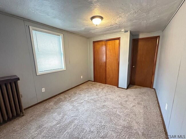 Building Photo - 1695 Solomon Run Rd