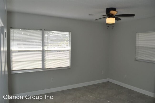 Building Photo - 17 Felter Ln