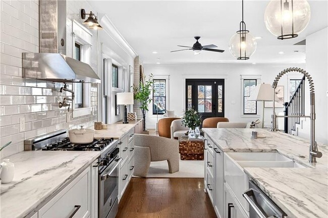 Building Photo - 636 Kennesaw Ave NE