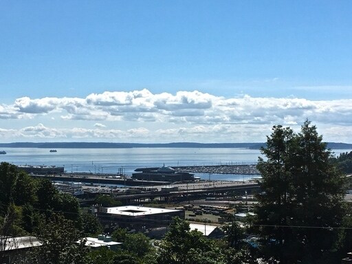 Building Photo - Industrial-Style Queen Anne Townhome with water views on every floor! AVAILABLE NOW!