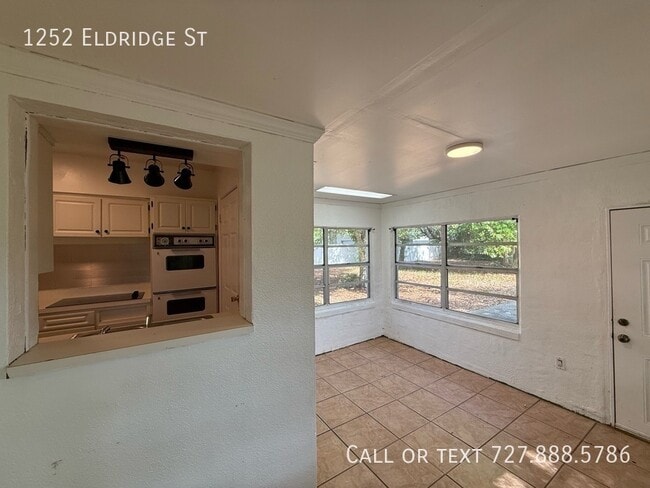 Building Photo - 1252 Eldridge St
