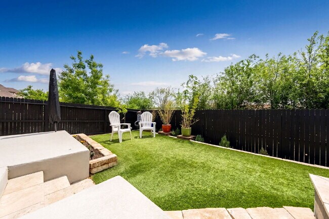 Building Photo - POOL! SOLAR! NO REAR NEIGHBOR! UPGRADES, UPGRADES and MORE UPGRADES
