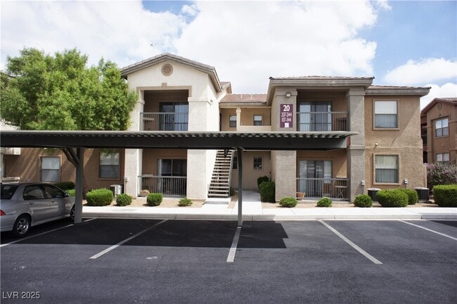 Primary Photo - 8000 W Badura Ave