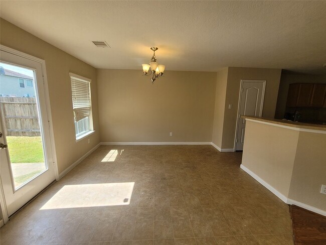 Building Photo - 7815 Tuhati Forest Ln