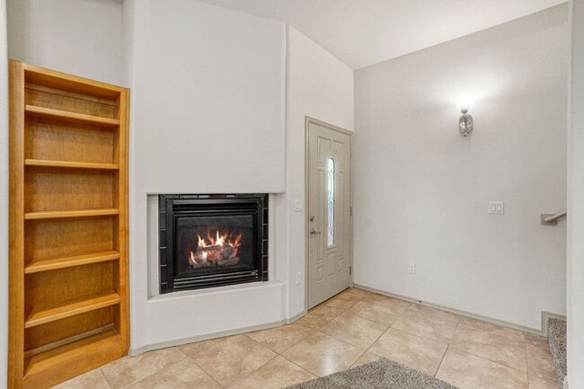 Building Photo - 4334 Nambe Ct