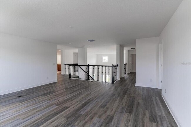 Building Photo - 5018 Down Ct