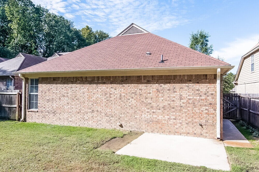 Building Photo - 4898 Indian Walk Ln