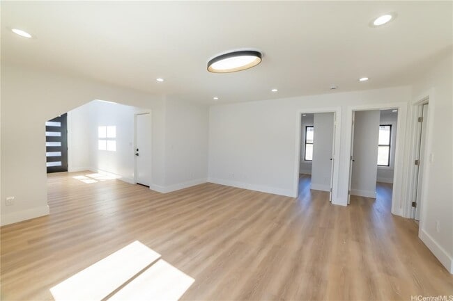 Building Photo - 1091 Pu?u ?Alani Way