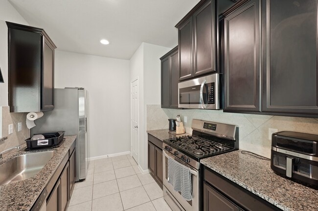 Building Photo - 13303 Ardery Meadow Dr