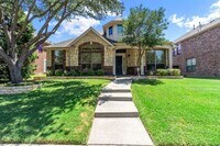 Building Photo - 8731 Dancliff Dr