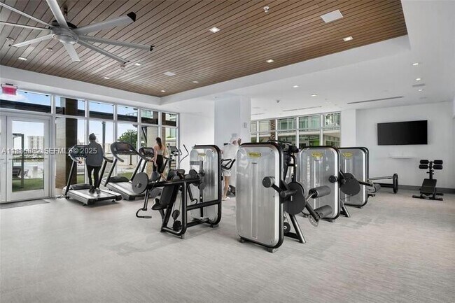 Building Photo - 330 Sunny Isles Blvd