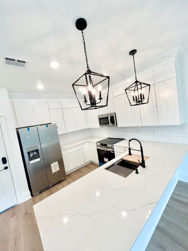 Building Photo - 1977 Bayou Rd