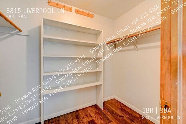 Building Photo - 8815 Liverpool Ln