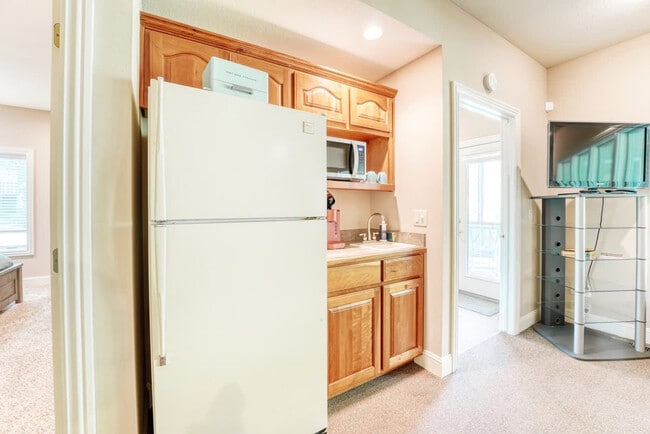 Building Photo - 16 Cheviot Ln