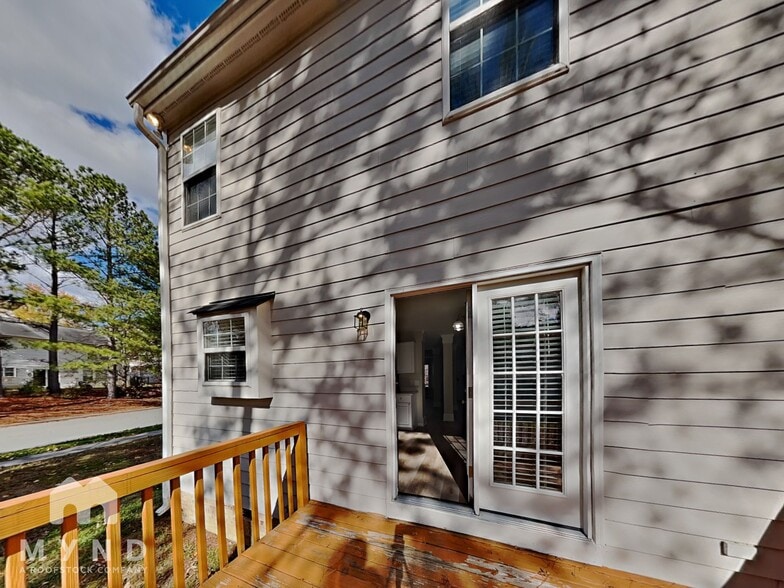 Building Photo - 5400 Alafia Ct