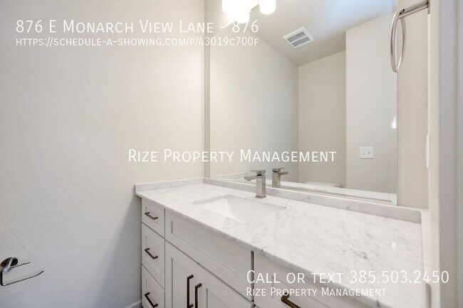 Building Photo - 876 Monarch View Ln