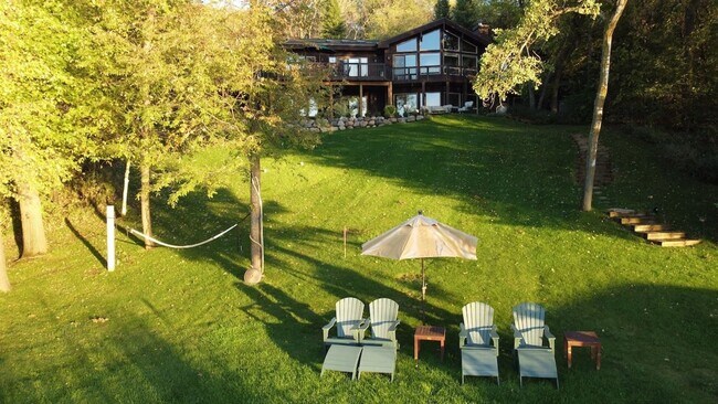 Building Photo - Whitewater Lakefront Furnished Lodge Available for Monthly & Mid-Term Rentals