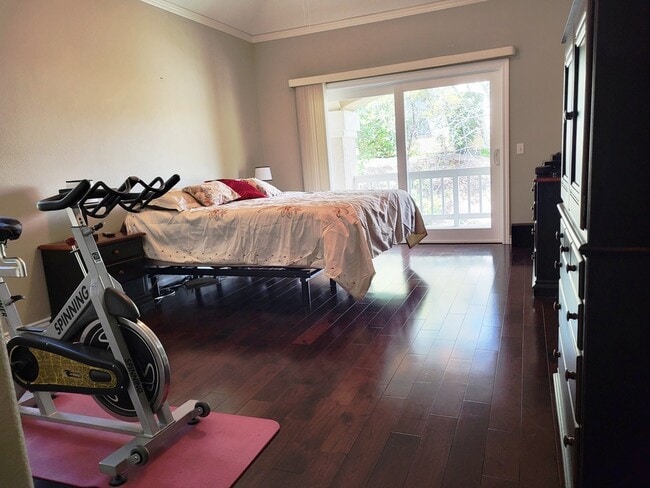 Building Photo - 1879 Fox Bridge Ct