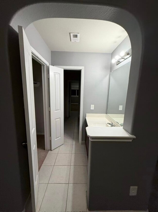 Building Photo - 24323 Marcello Lakes Dr