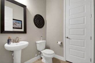 Building Photo - 421 Chinkapin Trail