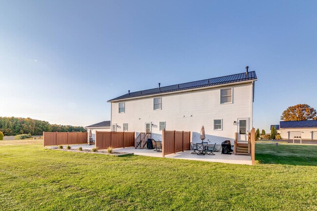 Building Photo - 10268 Cleveland Rd