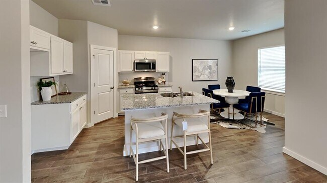 Building Photo - 12405 Armstrong Dr