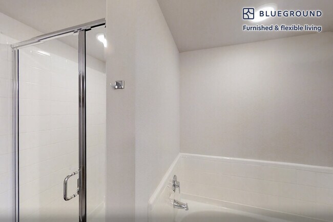 Building Photo - 13195 W Progress Cir