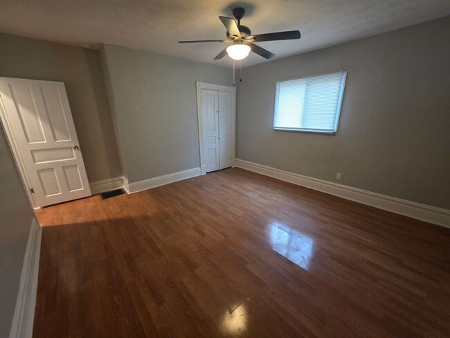 Building Photo - Stylish 2-Bedroom Home in Braddock with Bonus Space & Modern Comfort