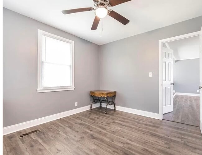 Building Photo - 4260 Villa Ave