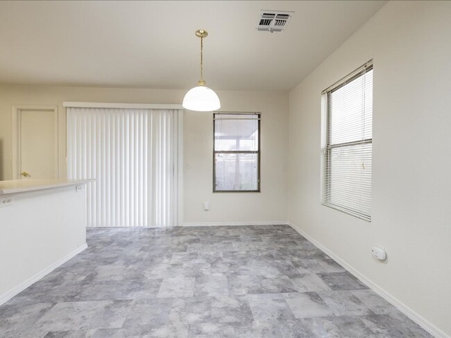 Building Photo - VAIL SCHOOL DISTRICT!!! CORNER LOT NEAR PU...