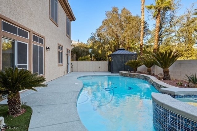 Building Photo - 4630 Laguna Vista St