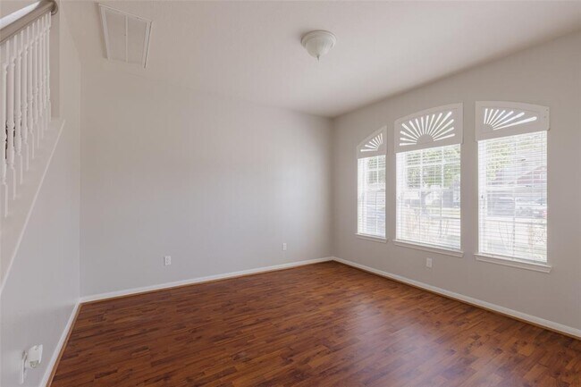 Building Photo - 16530 Cypress Bridge Dr
