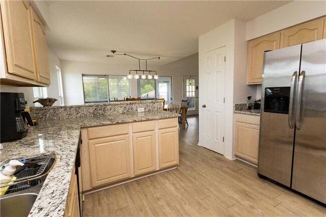 Building Photo - 26321 Mildred Dr