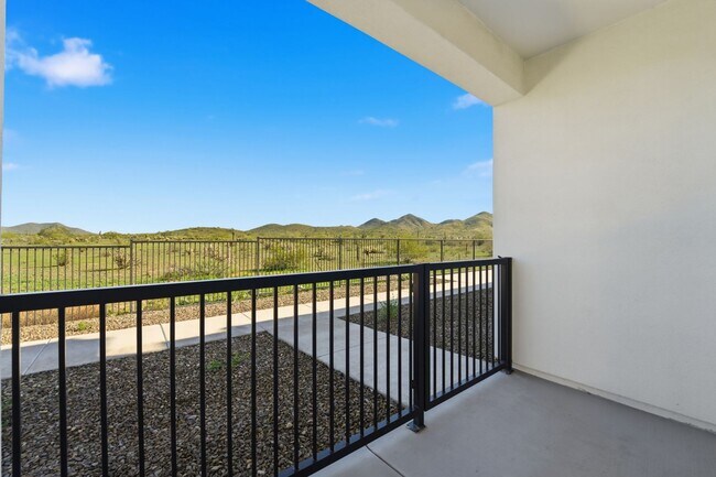 Building Photo - Brand-New 2025 Contemporary Condo | 2 Bed + 2 Bath | Prime North Phoenix Location