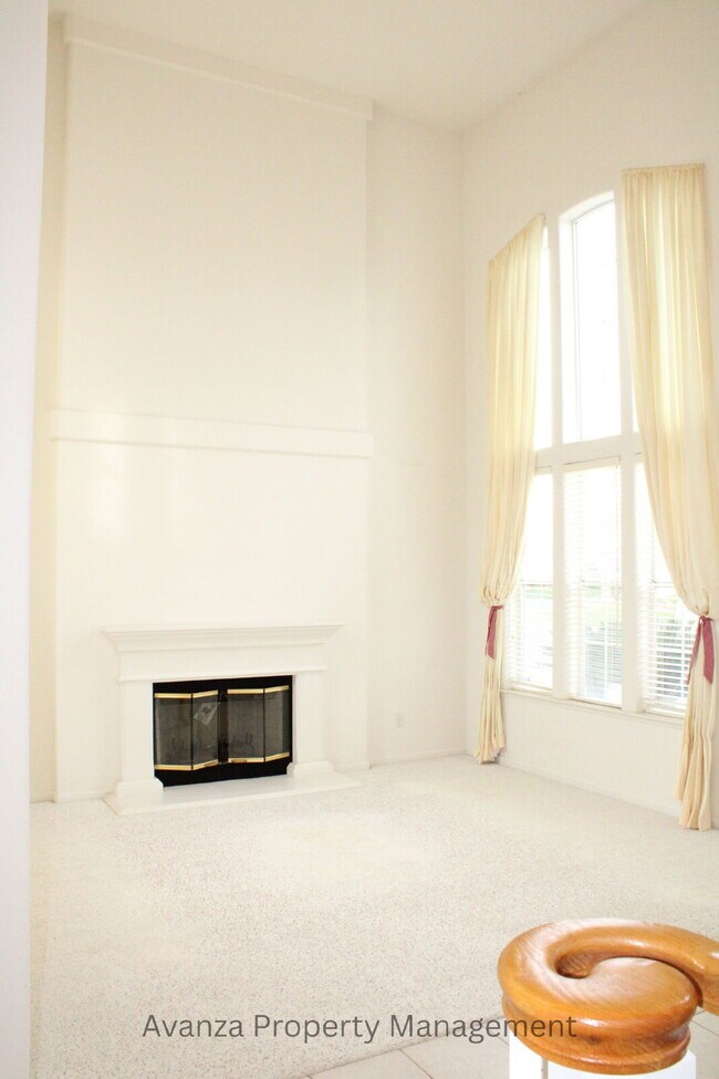 Building Photo - Home for Rent