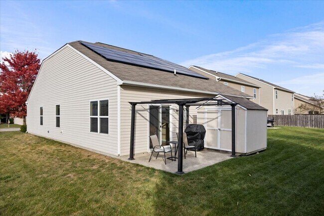 Building Photo - SPECIAL! $1,800 MONTHLY FOR A 6 MONTH LEASE!