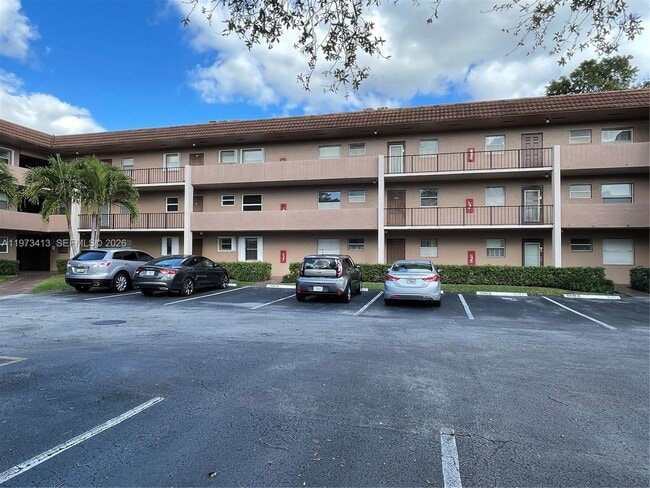 Building Photo - 8390 Sands Point Blvd