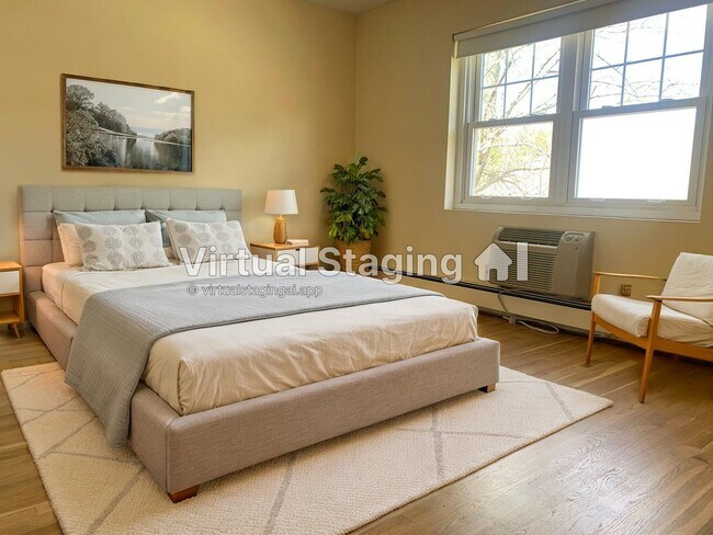 Building Photo - 145 Emerson Gardens Rd