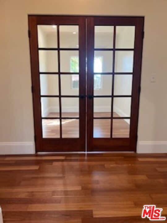 Building Photo - 8302 S Sepulveda Blvd