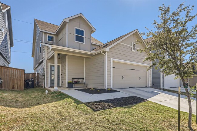 Building Photo - 213 Majestic Cedar Dr