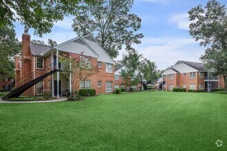 Building Photo - Heart of Baton Rouge-Spacious 2-bedroom,2-...