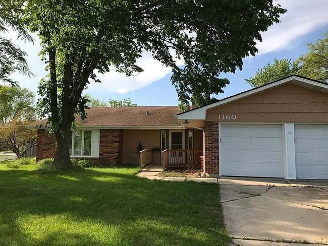 Primary Photo - 1160 Hassell Rd