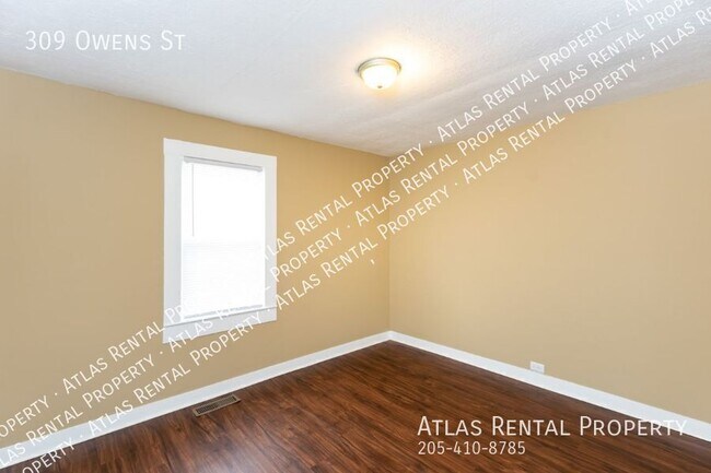 Building Photo - 309 Owens St
