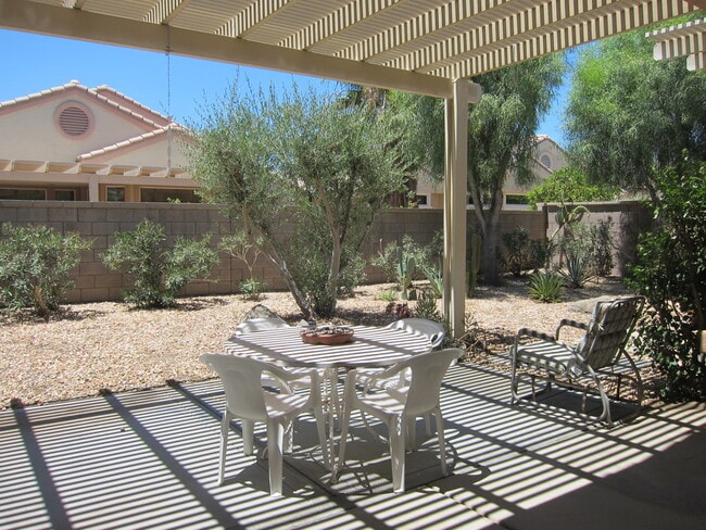 Building Photo - 78093 Larbrook Dr
