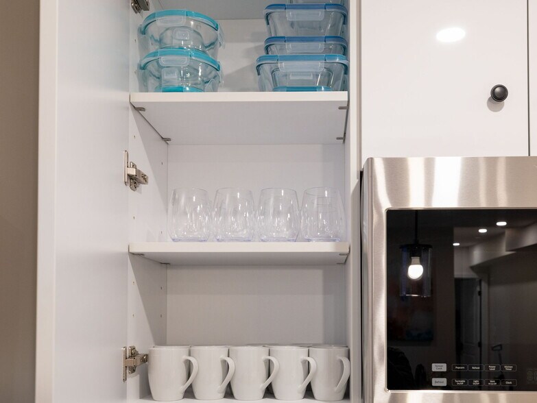 Building Photo - 193 Salem St